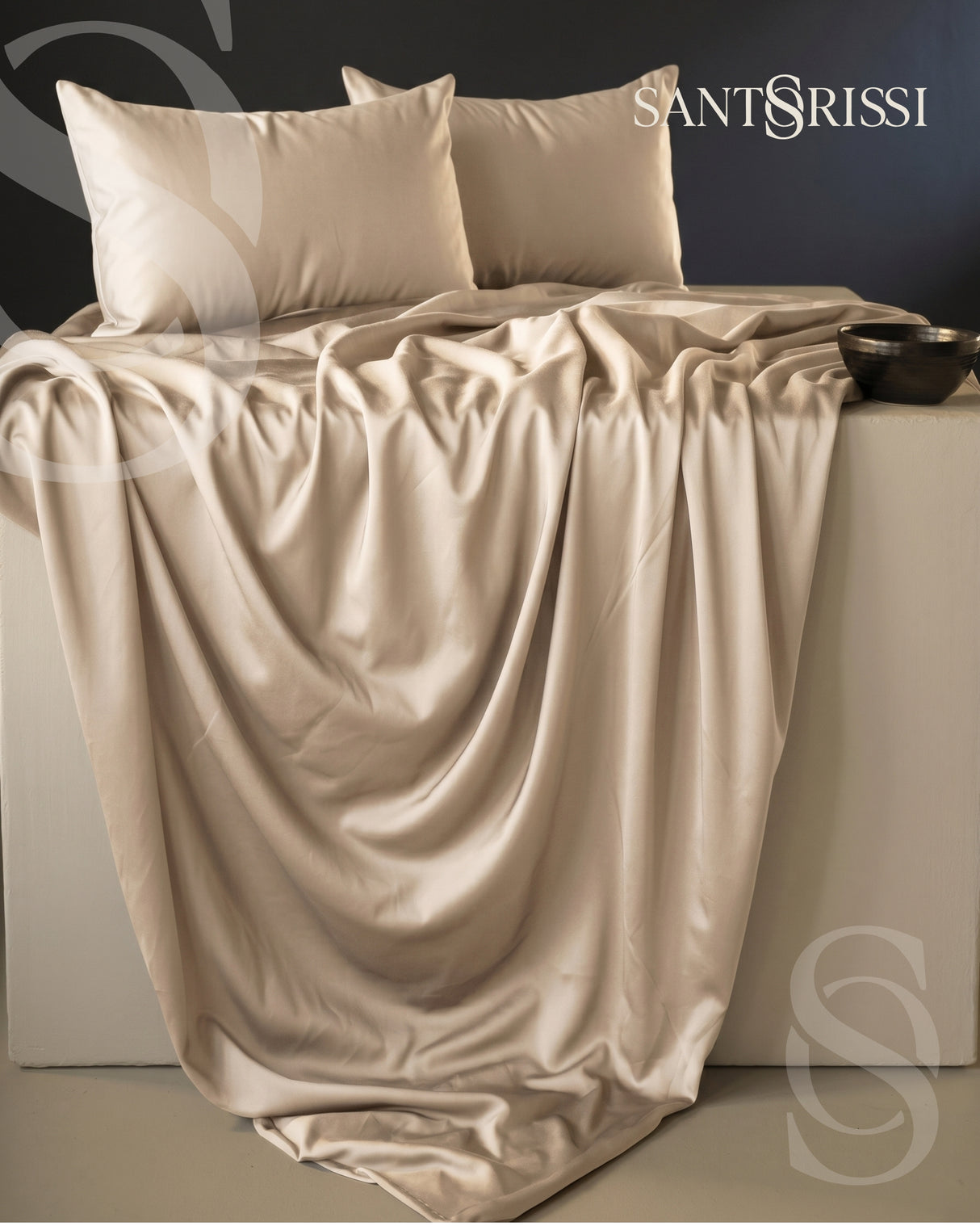 Champagne Italian MicroModal satin bedding – MONET Collection (Shine)
