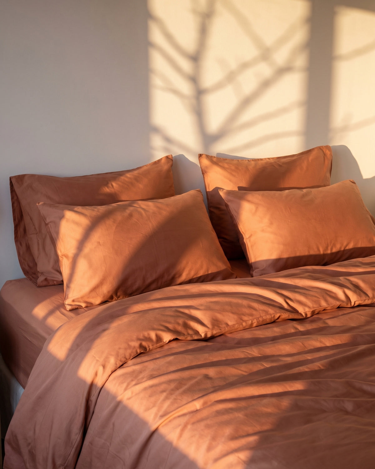 Italian Cotton Sateen Pillowcase – Terra Bruciata Collection · Muro al tramonto
