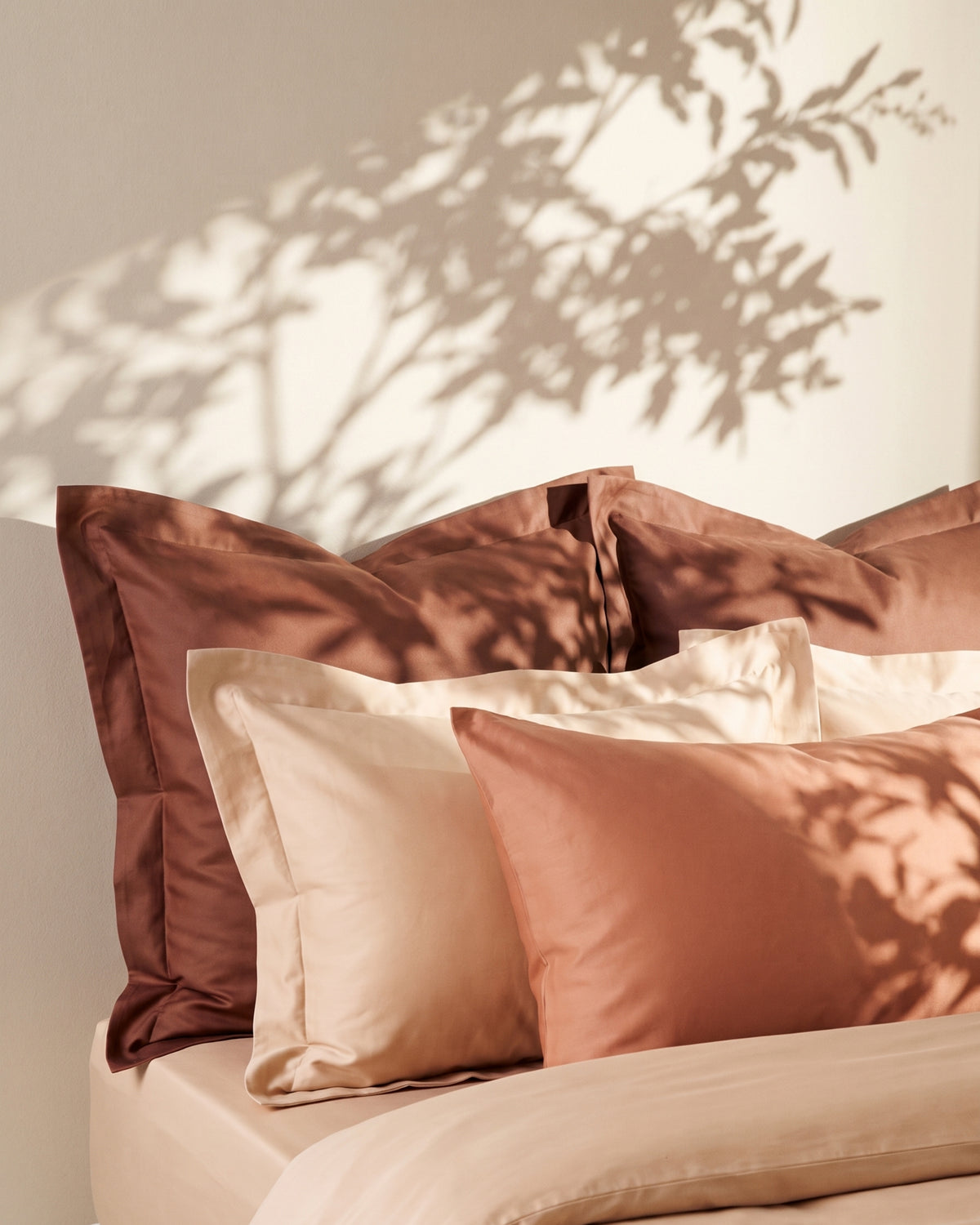 Italian Cotton Sateen Pillowcase – Terra Bruciata Collection · Muro al tramonto