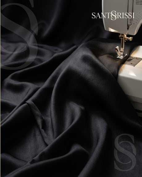 Black Italian MicroModal satin bedding – MONET Collection (Nero)