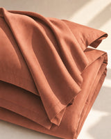 Italian Cotton Sateen Flat Sheet – Terra Bruciata Collection · Muro al tramonto